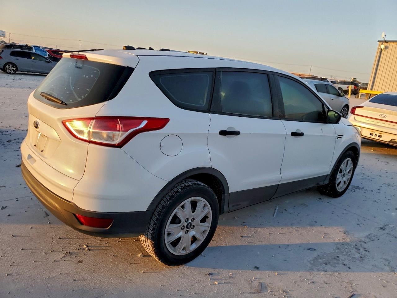 2014 FORD ESCAPE S photo 3