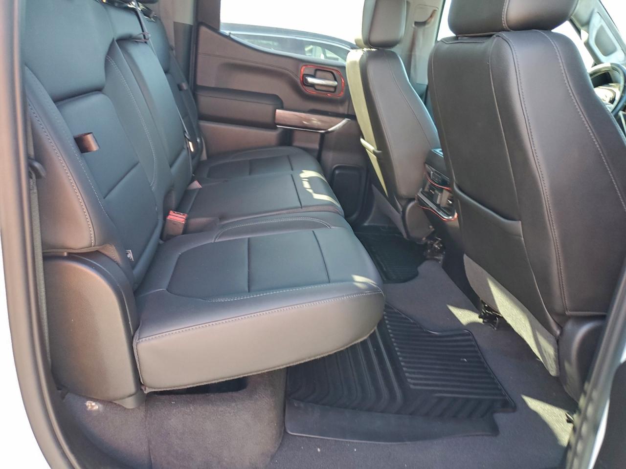 2019 CHEVROLET SILVERADO C1500 LTZ photo 10
