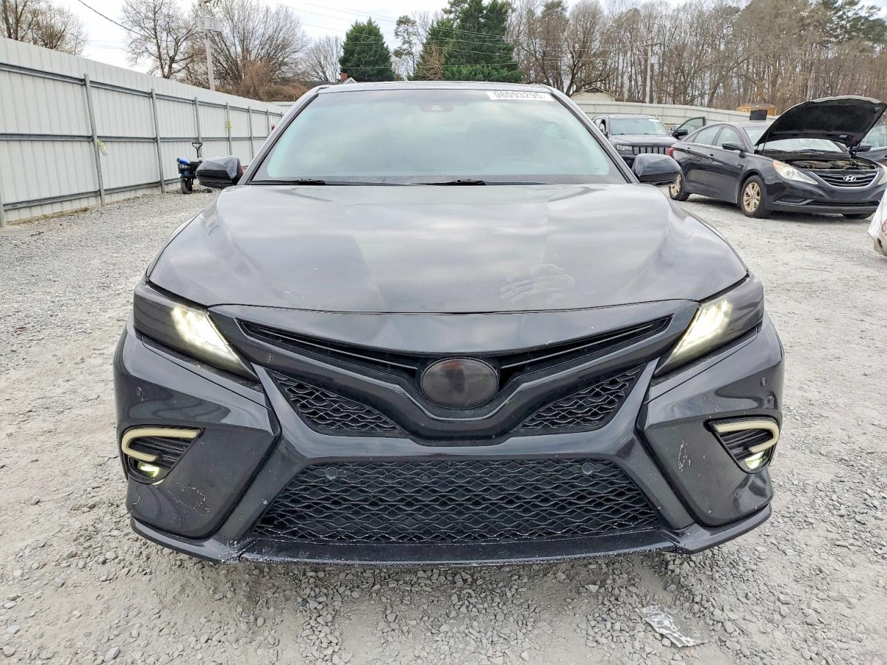 2018 TOYOTA CAMRY XSE photo 5