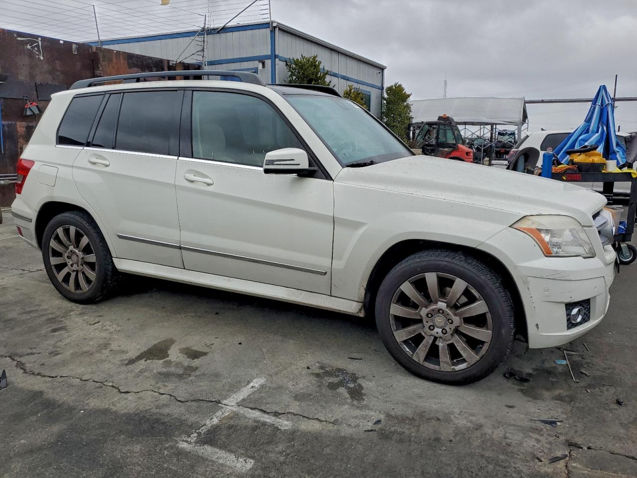 2011 MERCEDES-BENZ GLK 350 4MATIC photo 4