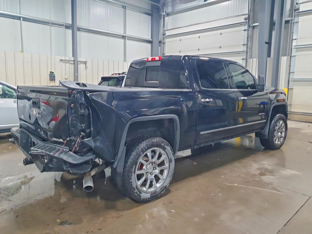 2014 GMC SIERRA K1500 DENALI photo 3