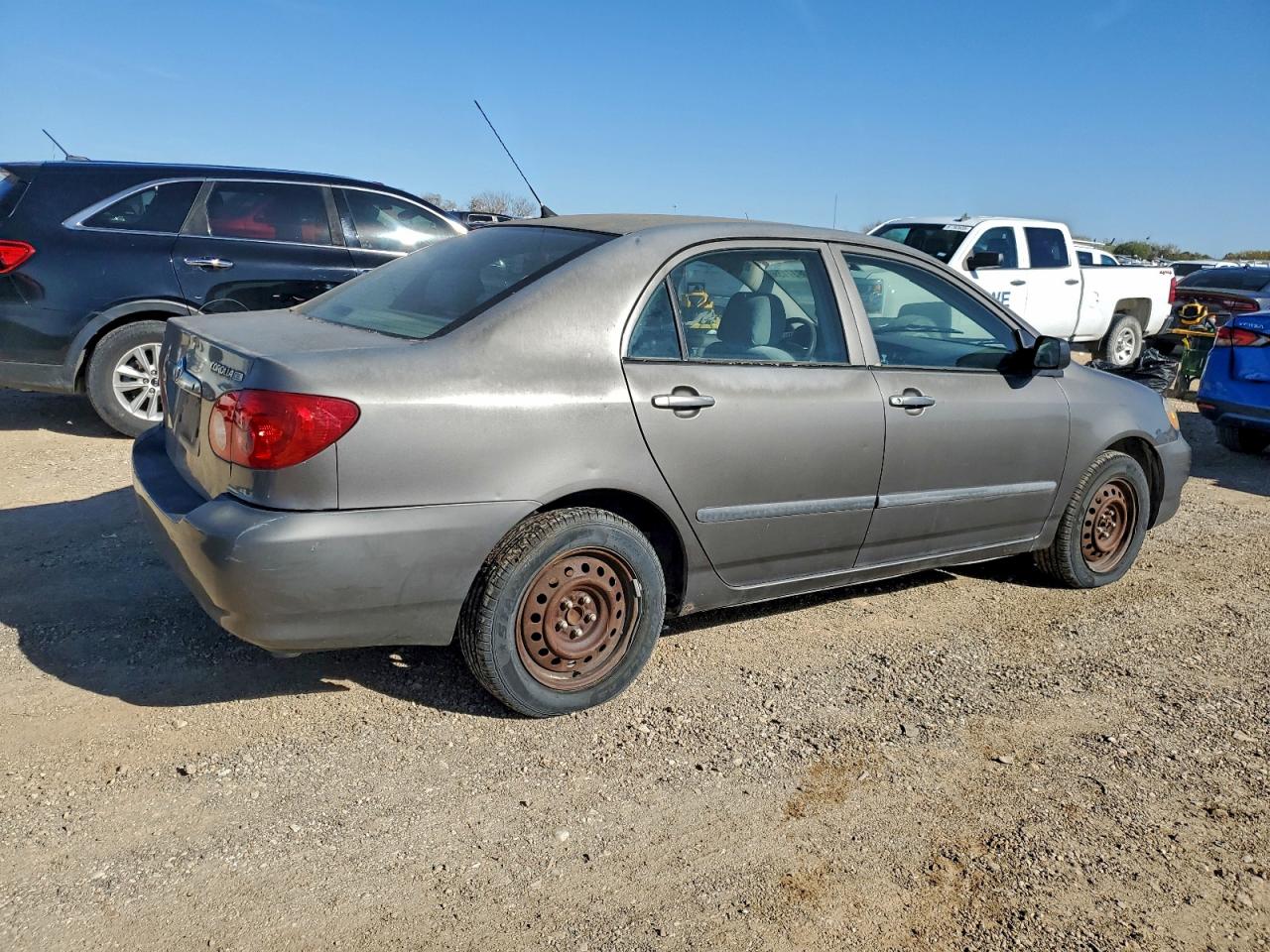 2005 TOYOTA COROLLA CE photo 3