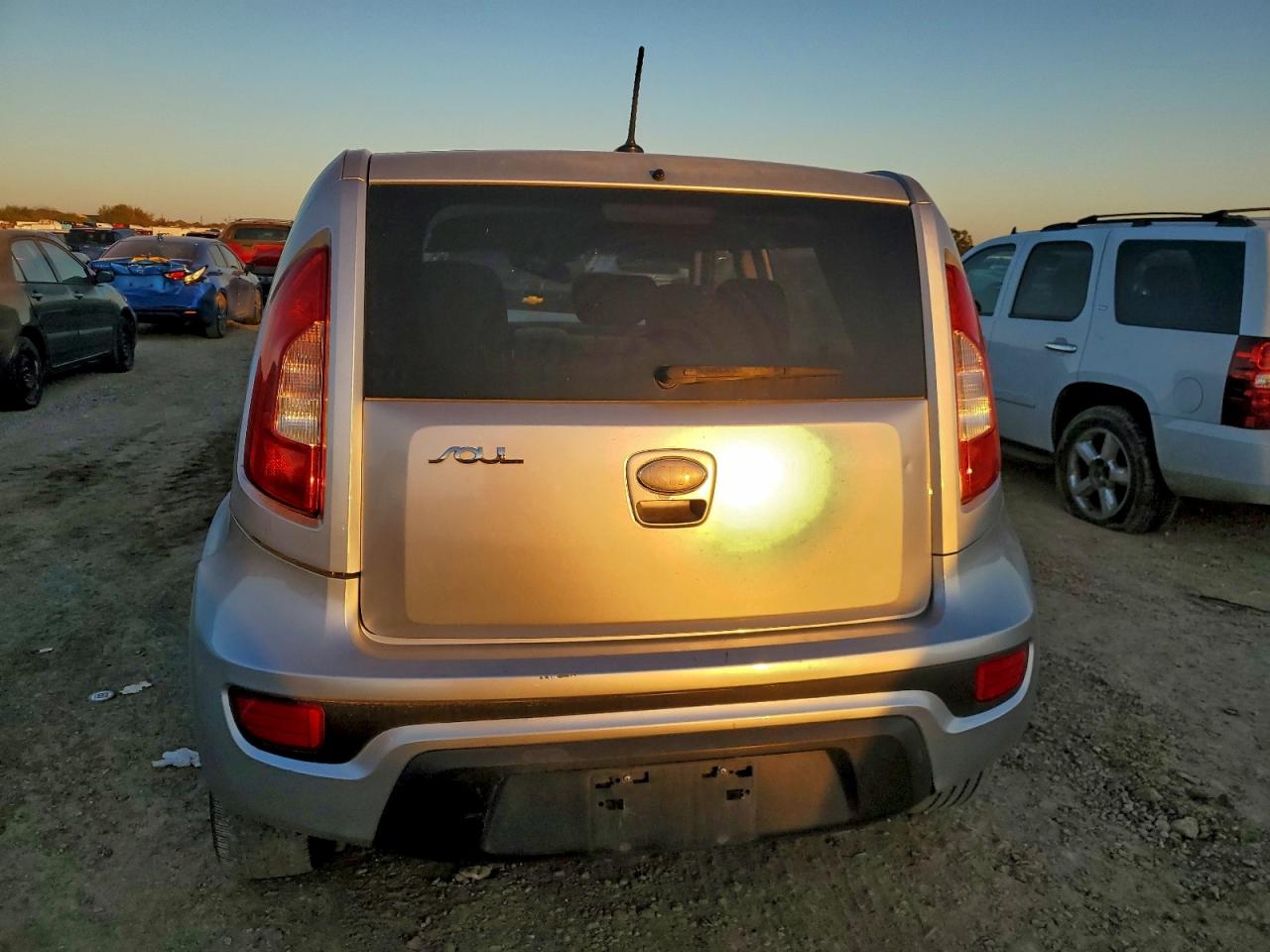 2012 KIA SOUL + photo 16