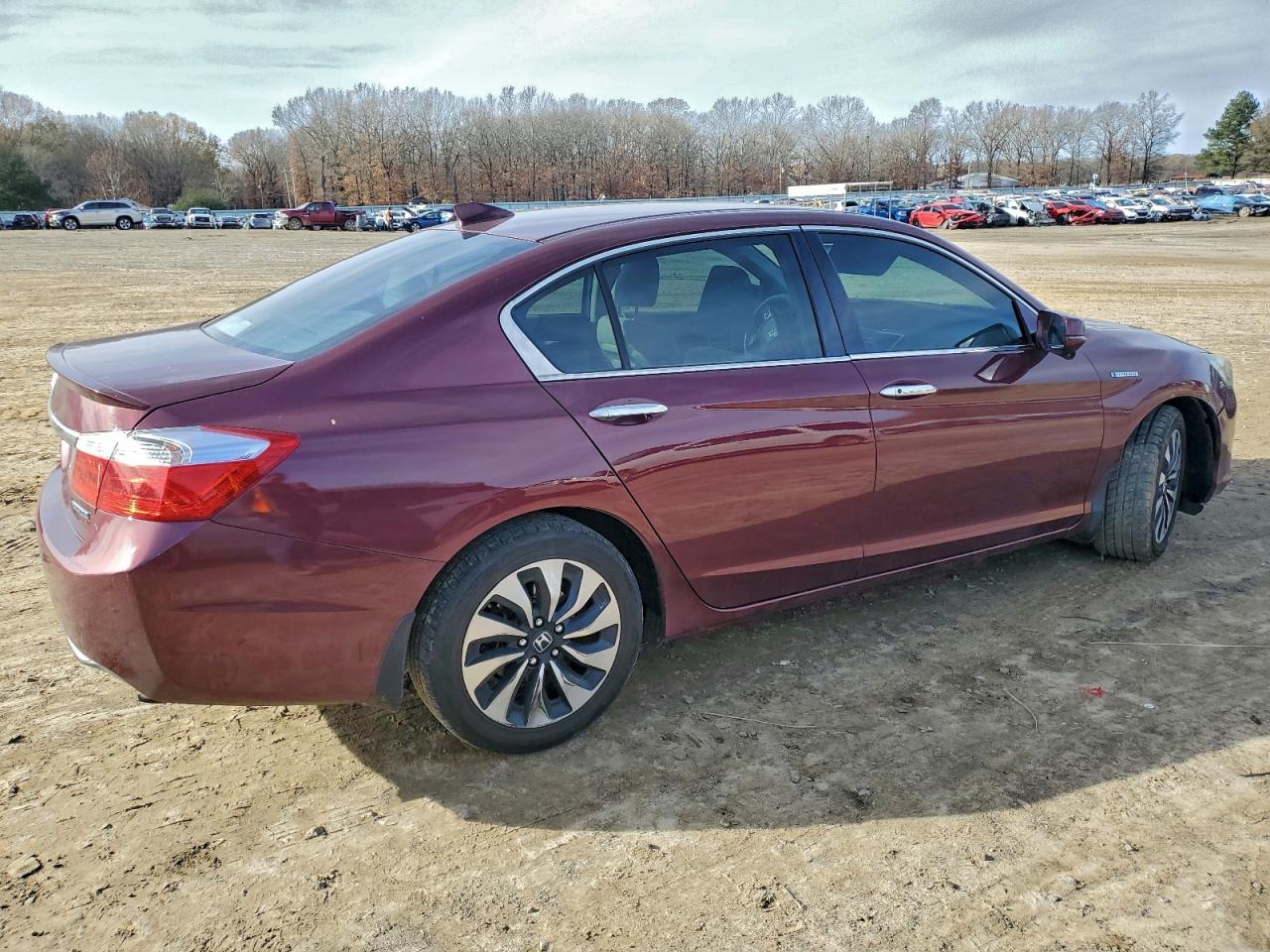 2014 HONDA ACCORD HYBRID photo 3