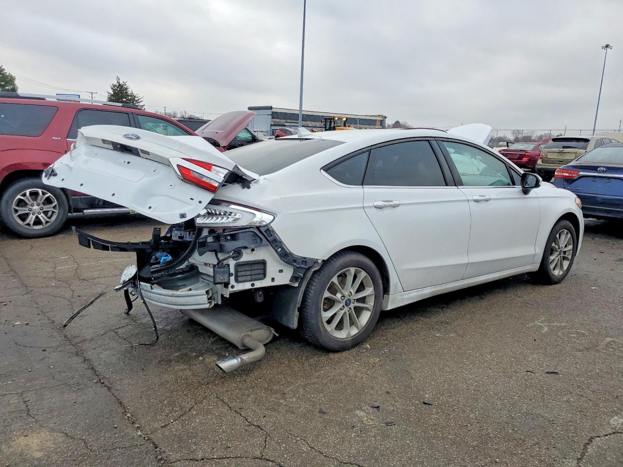 2020 FORD FUSION SE photo 3