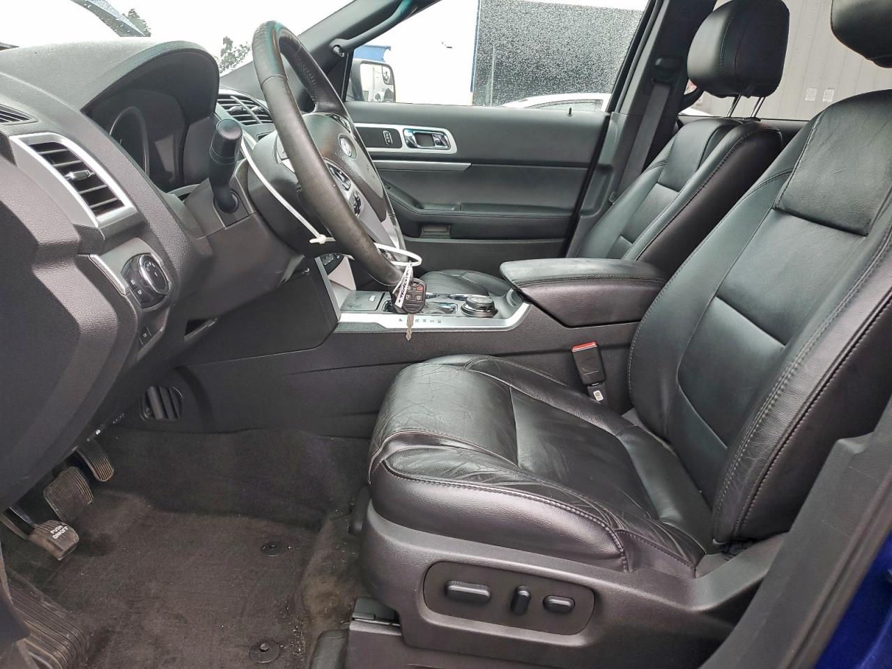 2013 FORD EXPLORER XLT photo 7