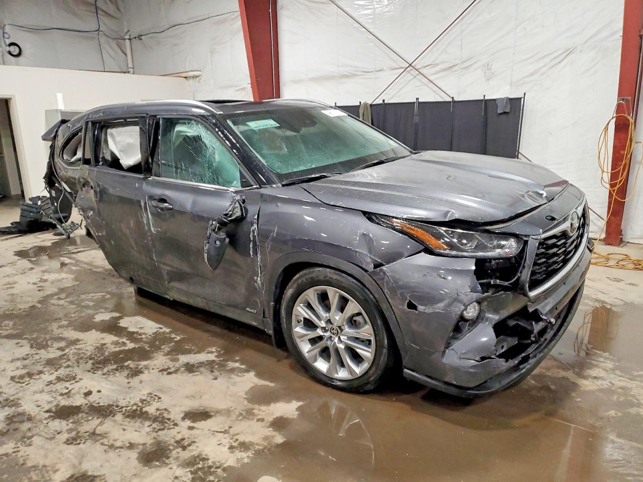2025 TOYOTA HIGHLANDER HYBRID LIMITED photo 4