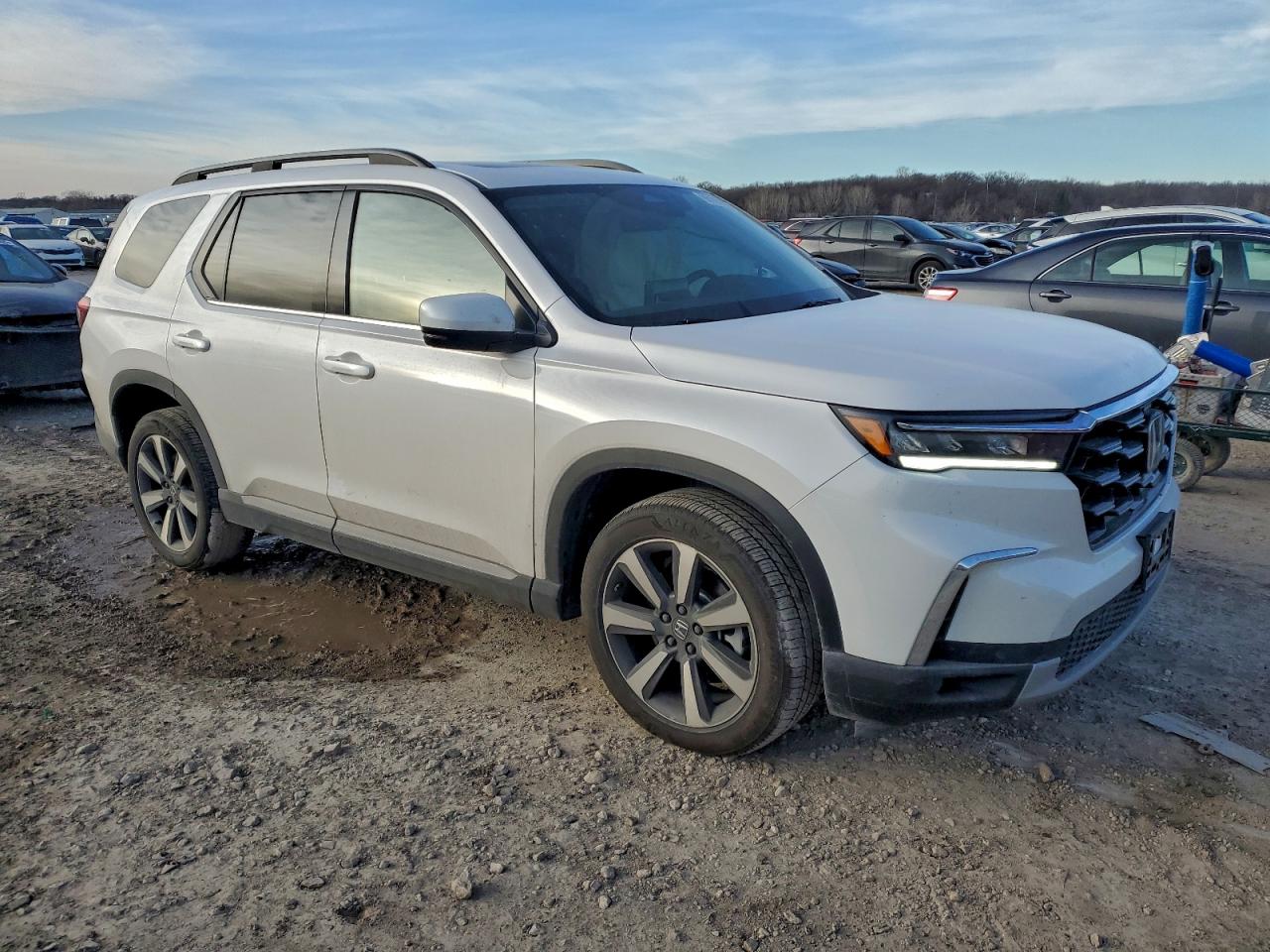 2025 HONDA PILOT TOURING photo 4