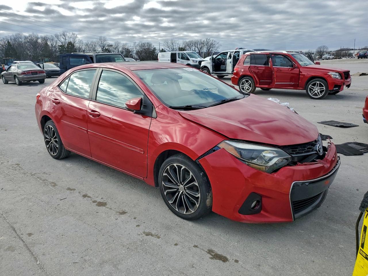 2016 TOYOTA COROLLA L photo 4