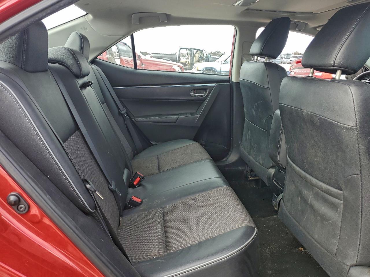 2016 TOYOTA COROLLA L photo 10