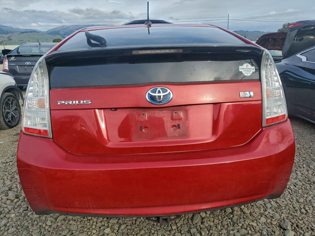 2010 TOYOTA PRIUS photo 11