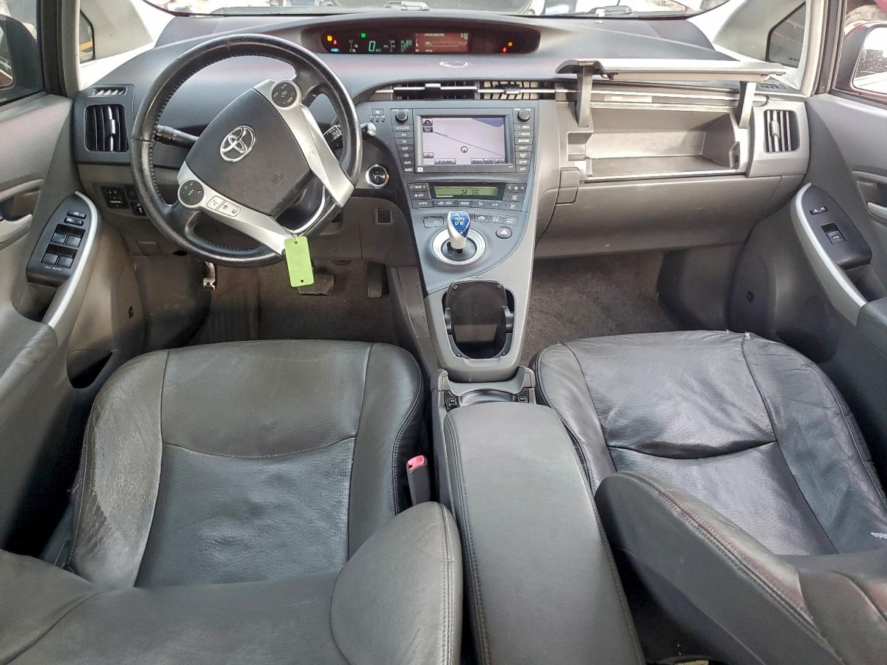 2010 TOYOTA PRIUS photo 15