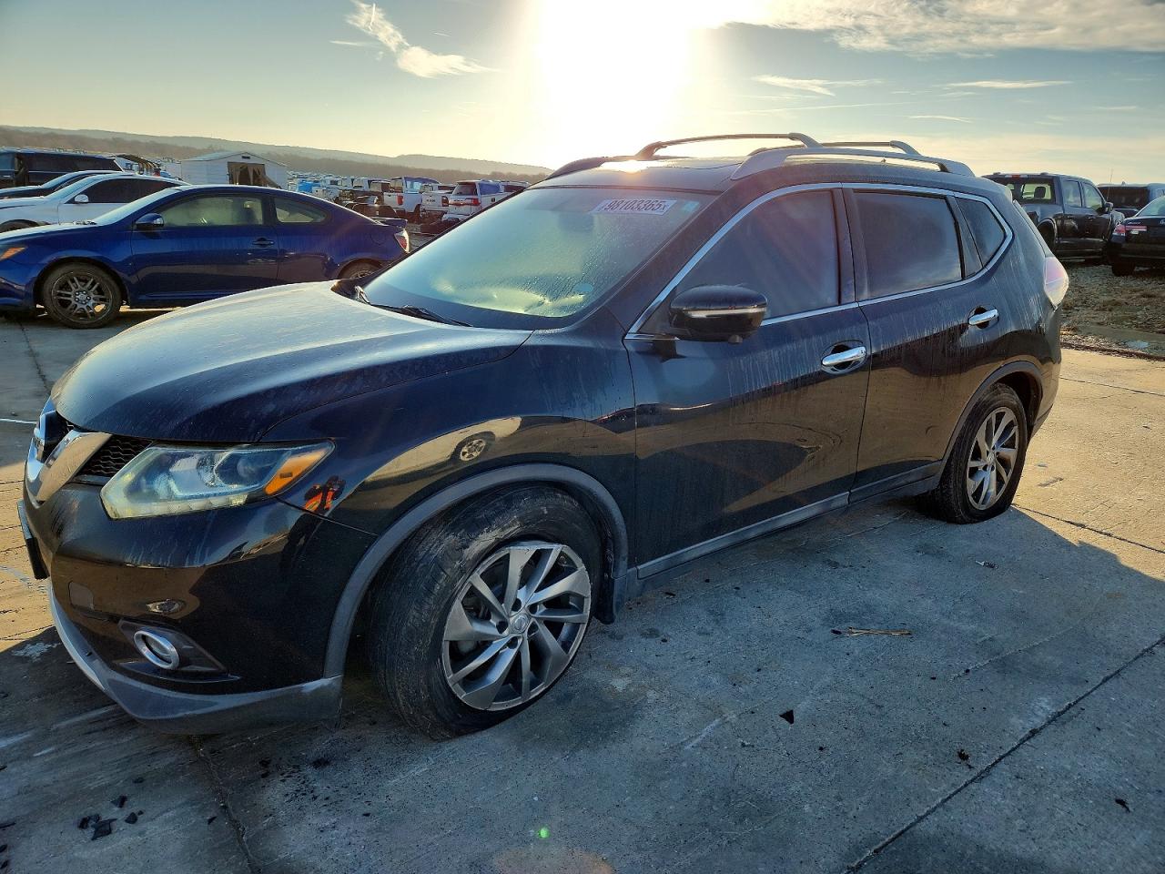 2014 NISSAN ROGUE