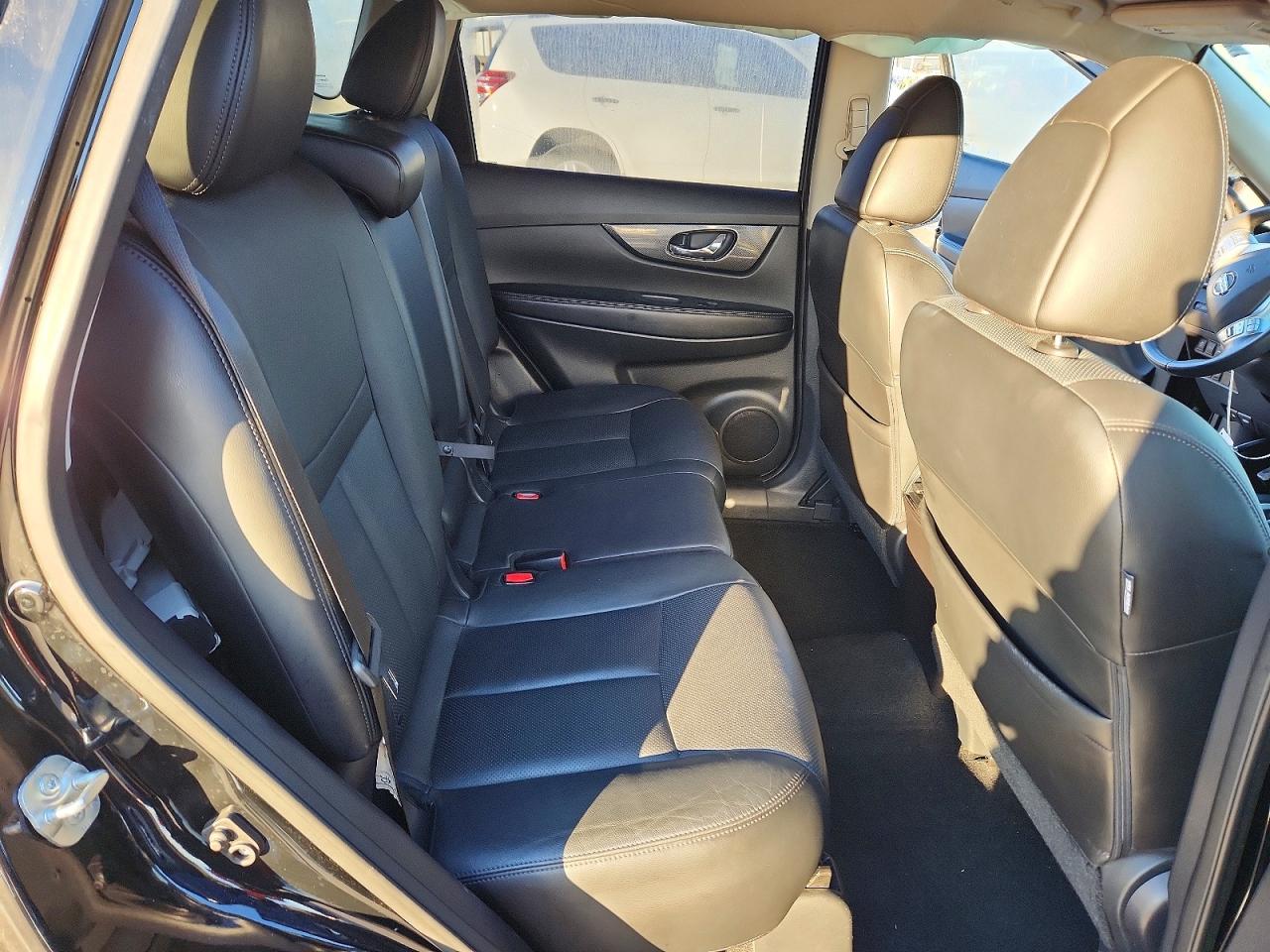 2014 NISSAN ROGUE S photo 11