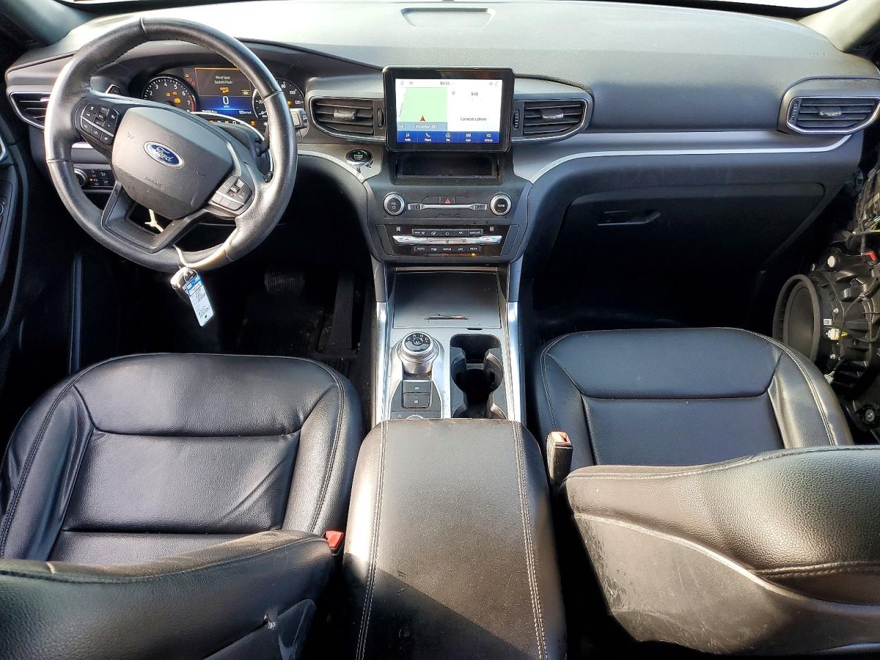 2020 FORD EXPLORER XLT photo 8
