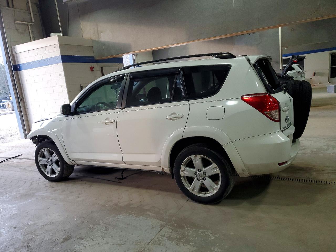 2007 TOYOTA RAV4 SPORT photo 3