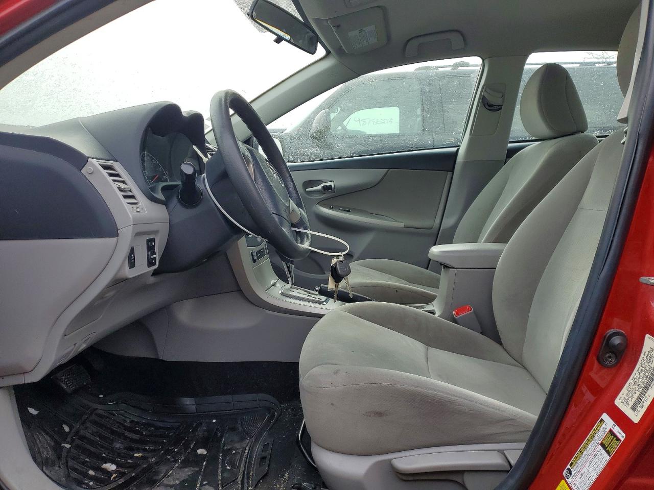 2012 TOYOTA COROLLA BASE photo 7