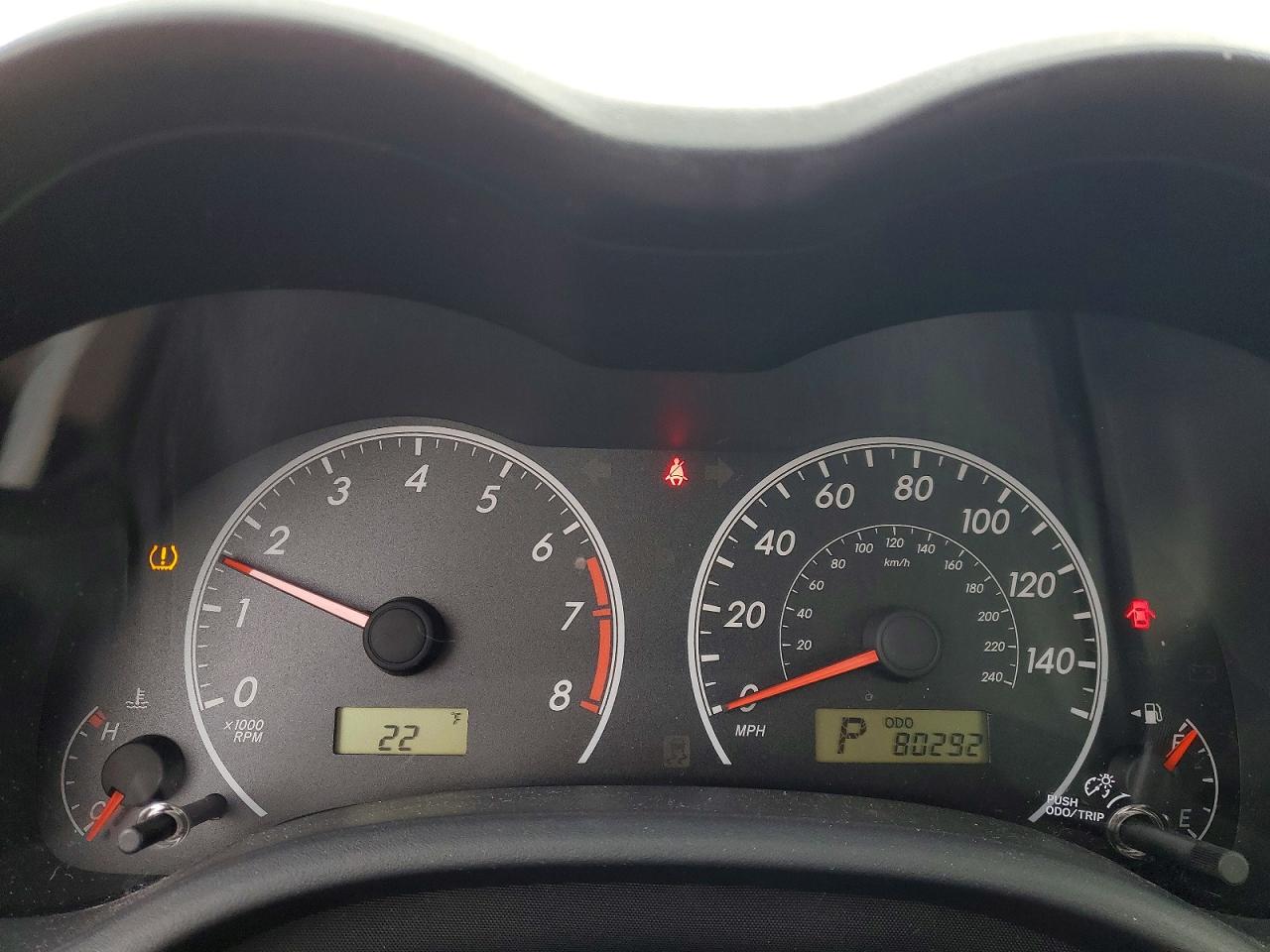 2012 TOYOTA COROLLA BASE photo 9