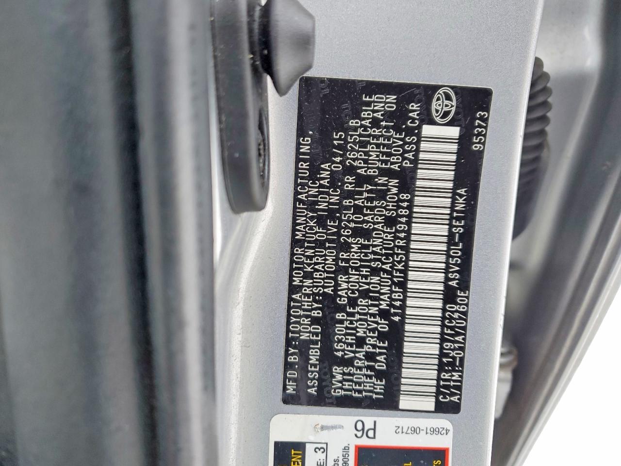 2015 TOYOTA CAMRY LE photo 13