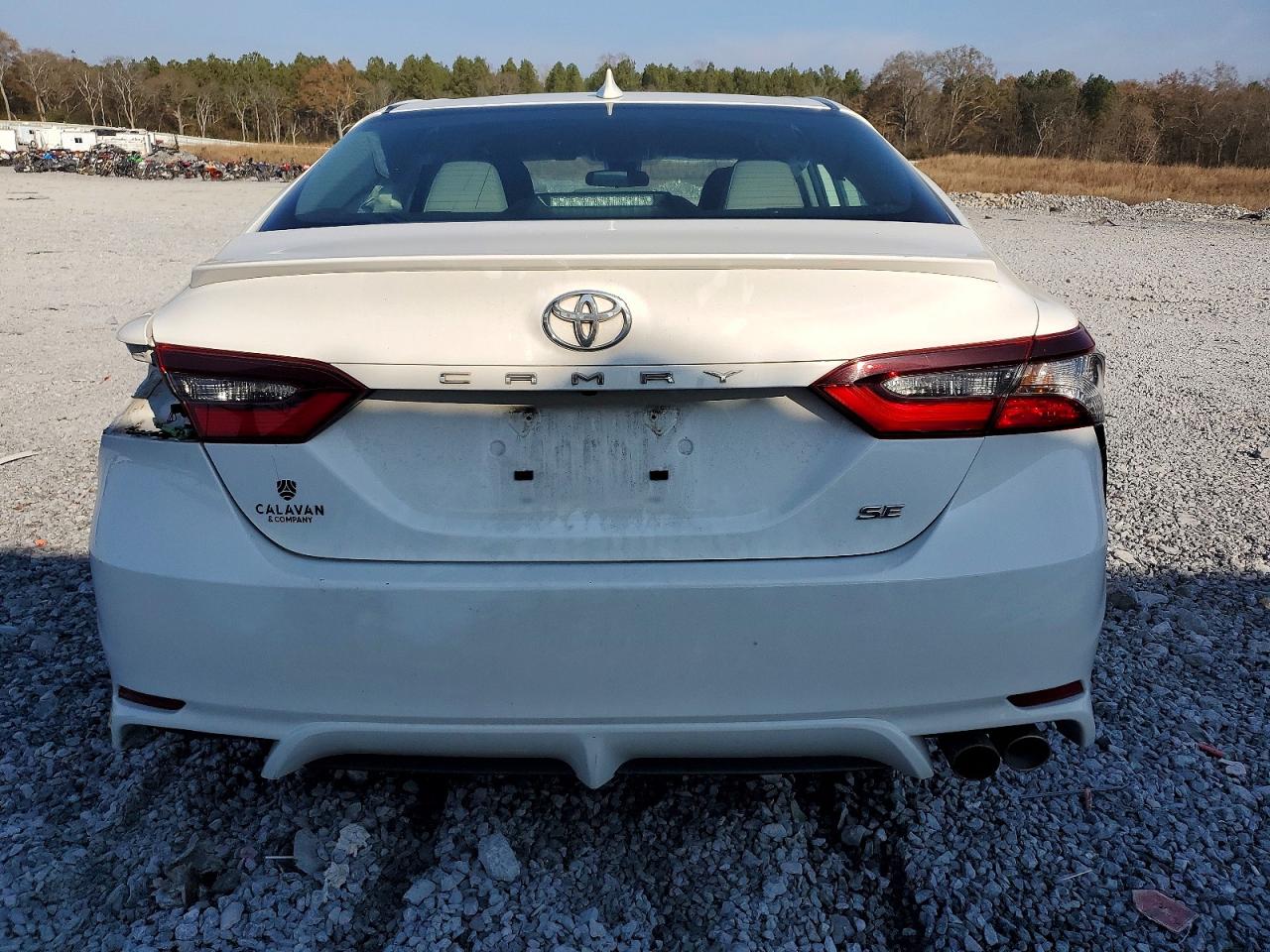2023 TOYOTA CAMRY SE NIGHT SHADE photo 6