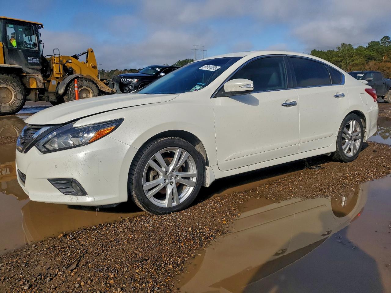 2017 NISSAN ALTIMA