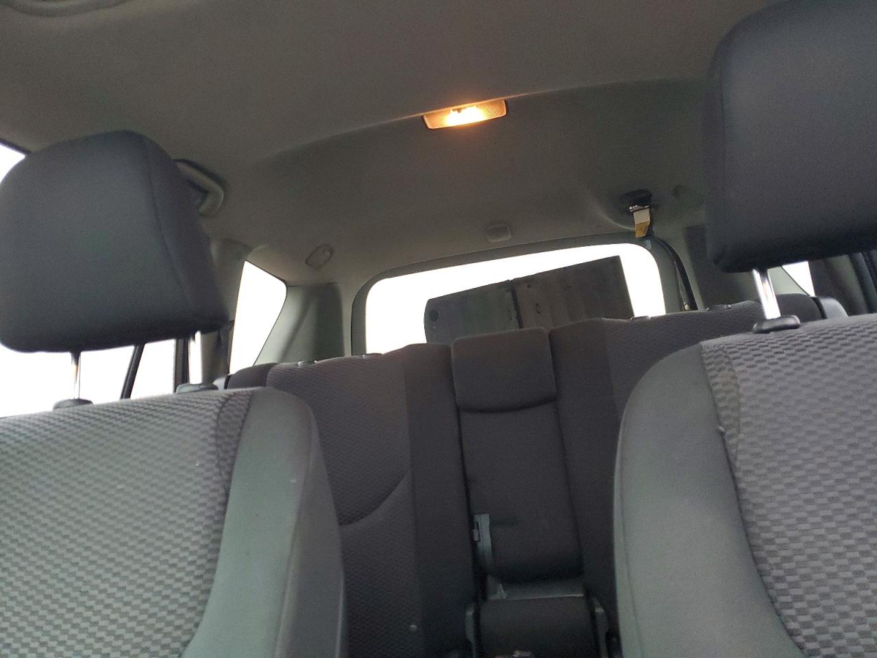 2012 TOYOTA RAV4 SPORT photo 10