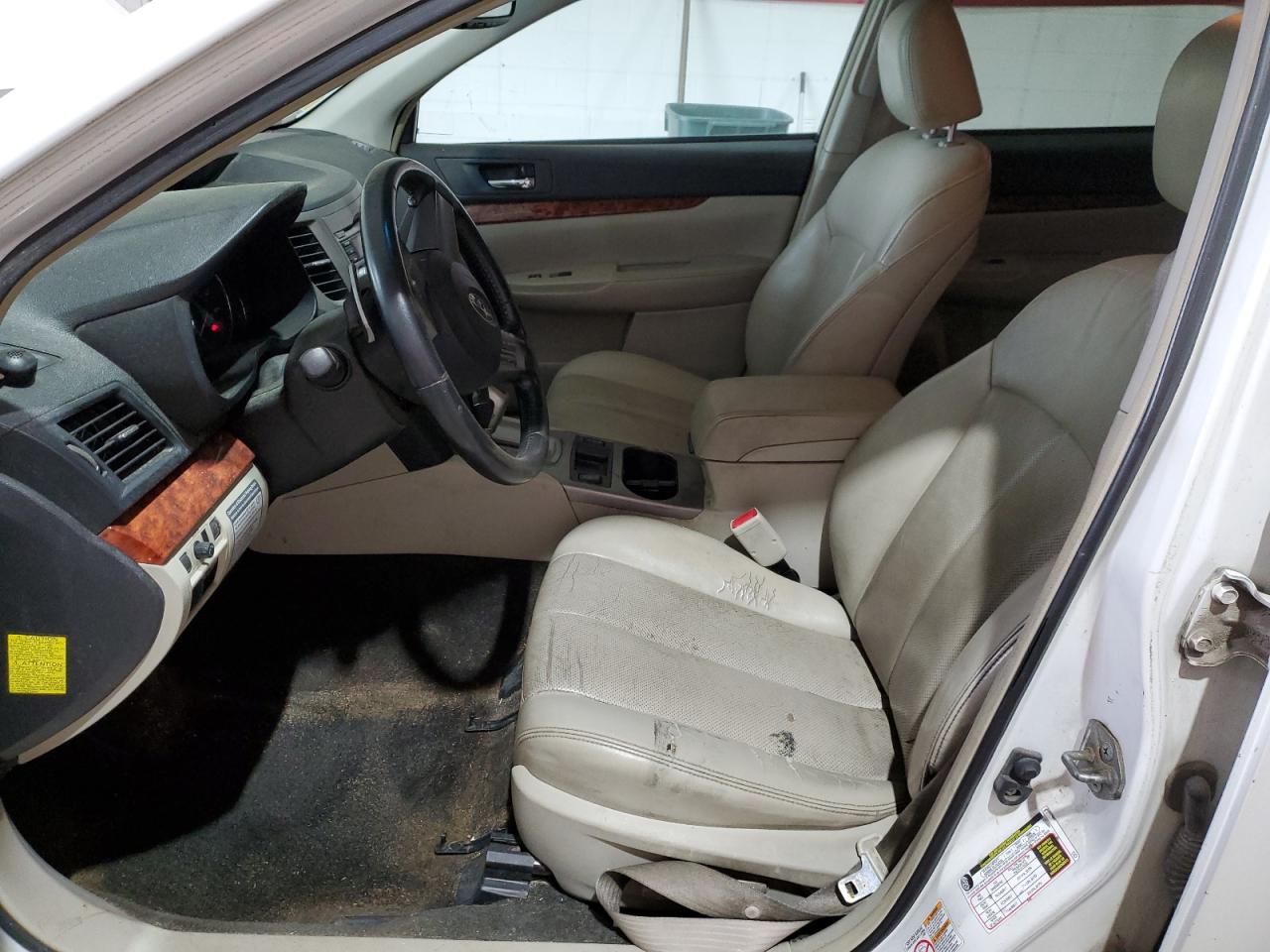 2011 SUBARU OUTBACK 2.5I LIMITED photo 7