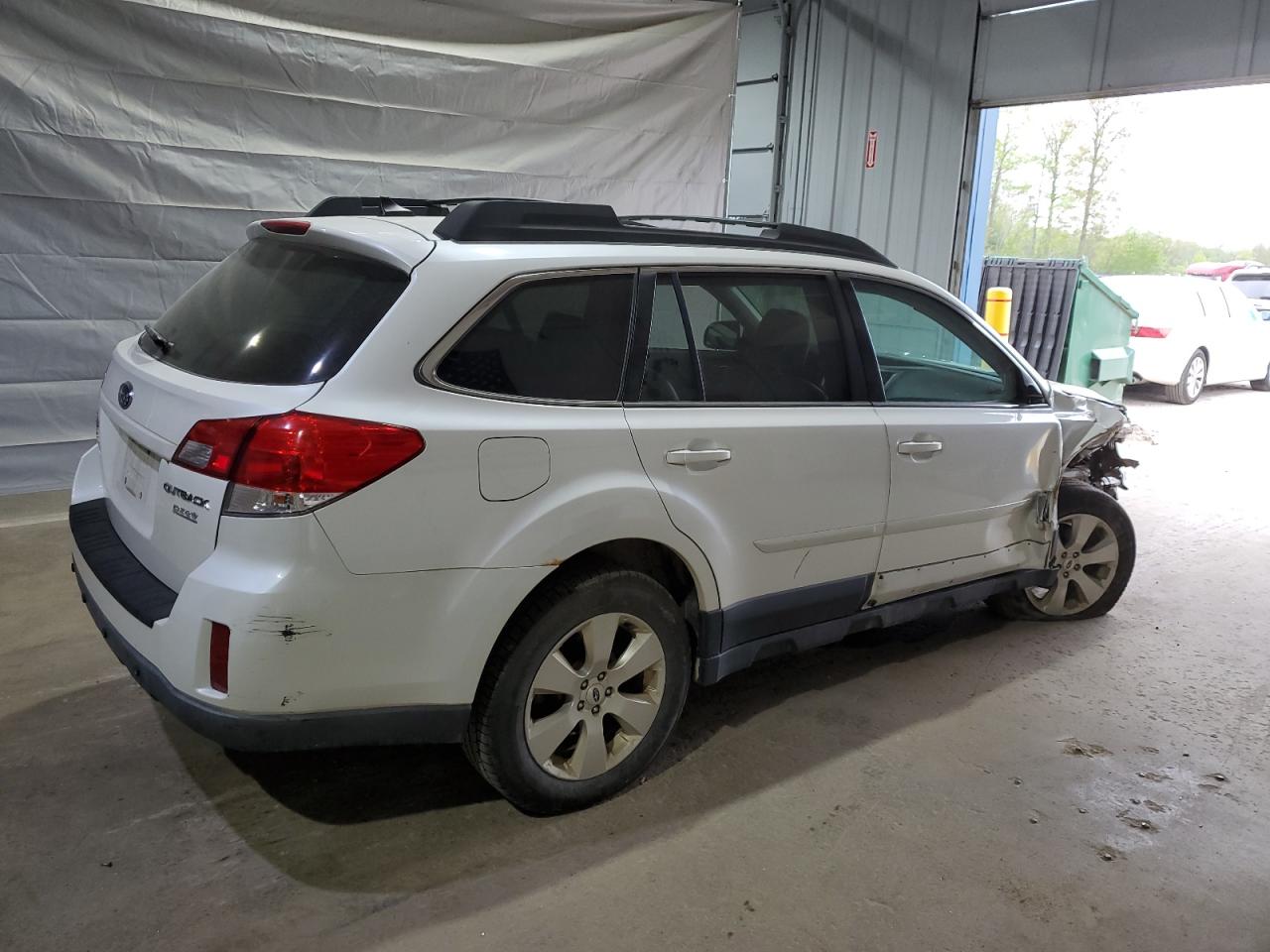 2011 SUBARU OUTBACK 2.5I LIMITED photo 3