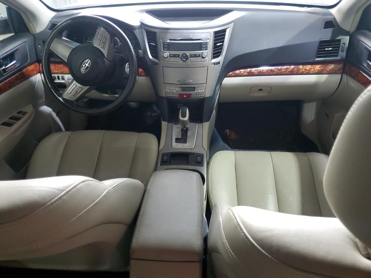 2011 SUBARU OUTBACK 3.6R LIMITED photo 8