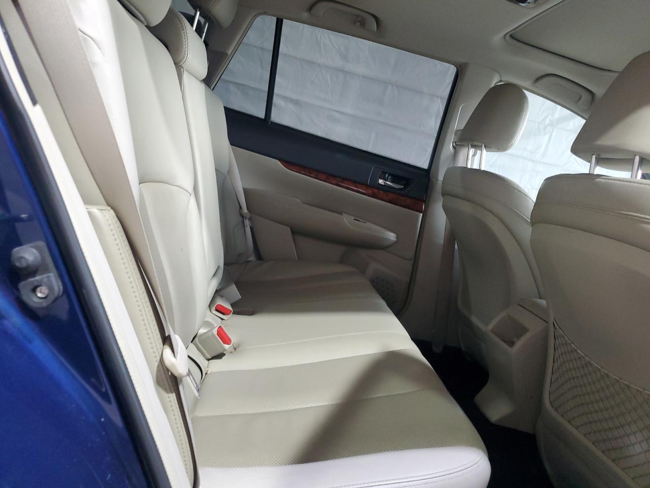 2011 SUBARU OUTBACK 3.6R LIMITED photo 10