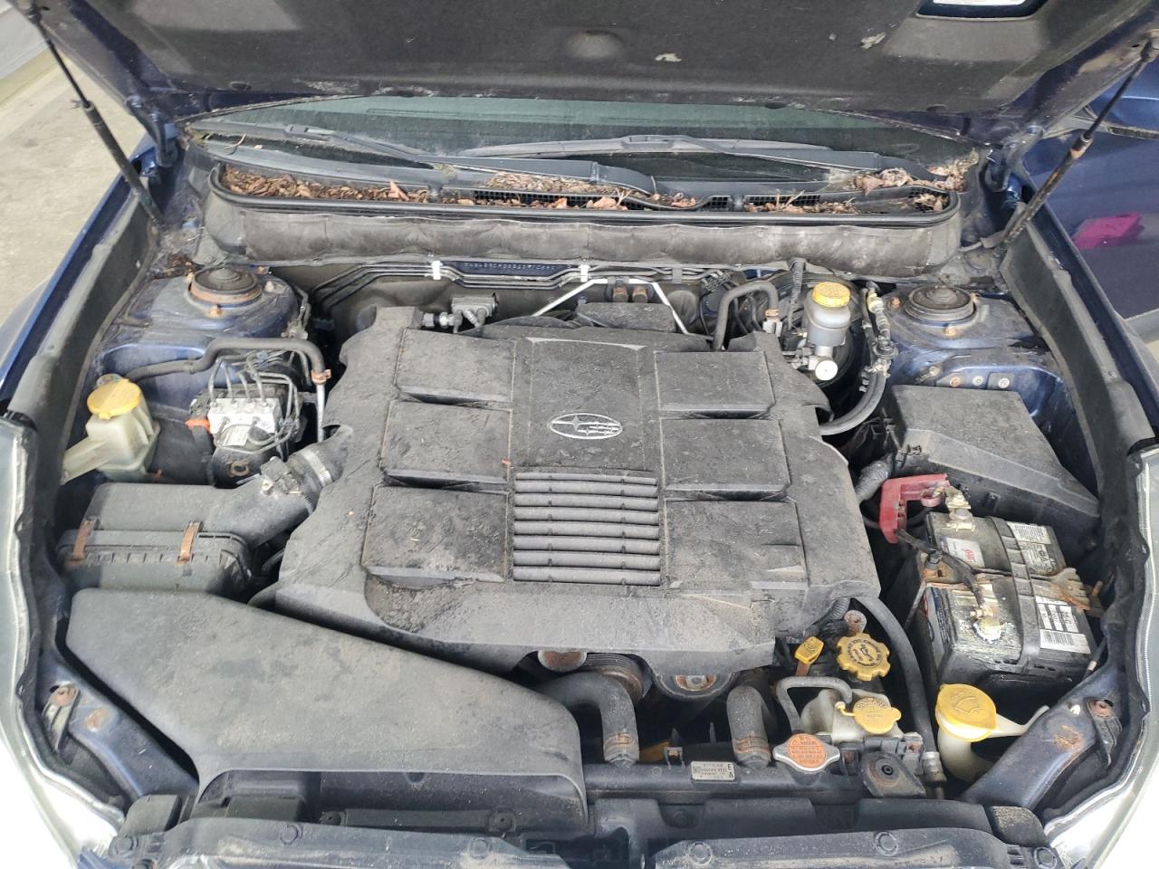 2011 SUBARU OUTBACK 3.6R LIMITED photo 11