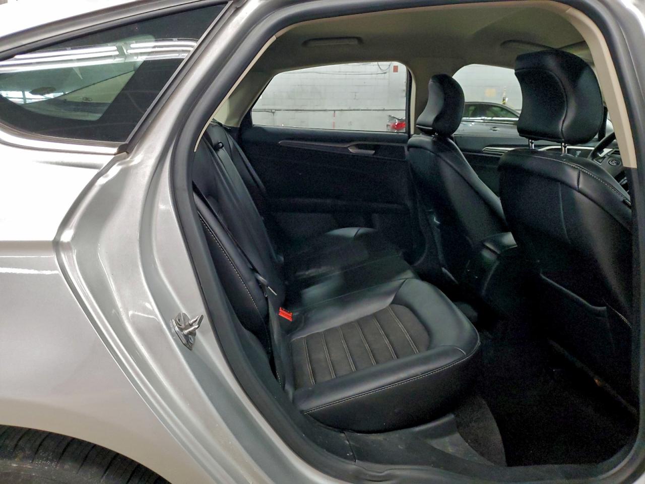 2017 FORD FUSION SE photo 10