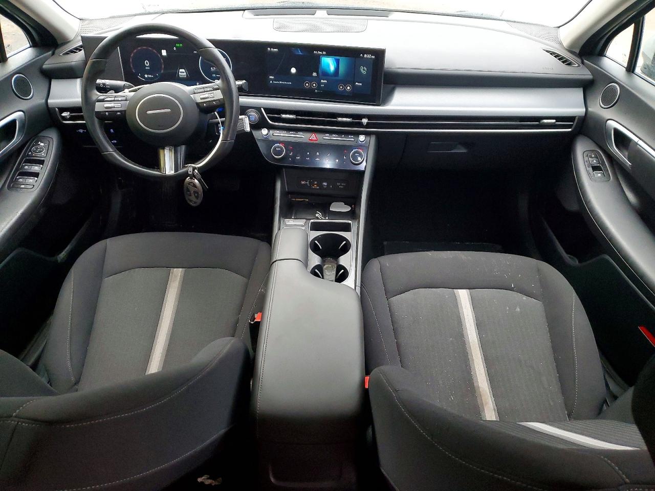 2024 HYUNDAI SONATA SEL photo 8