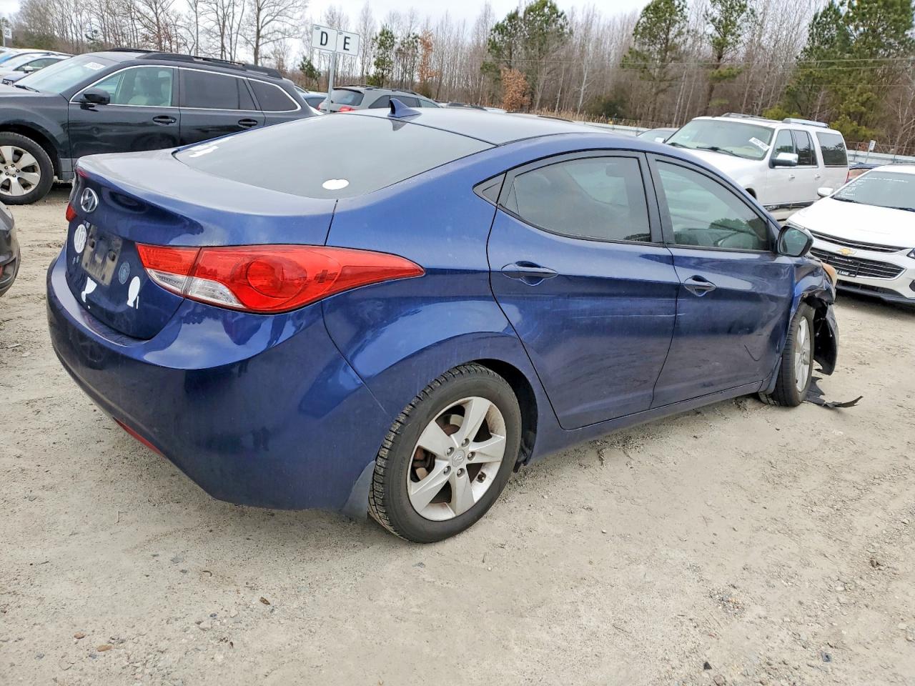 2013 HYUNDAI ELANTRA GLS photo 7