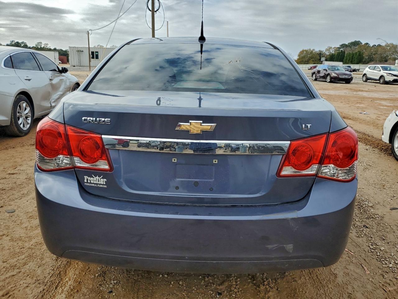 2013 CHEVROLET CRUZE LT photo 6