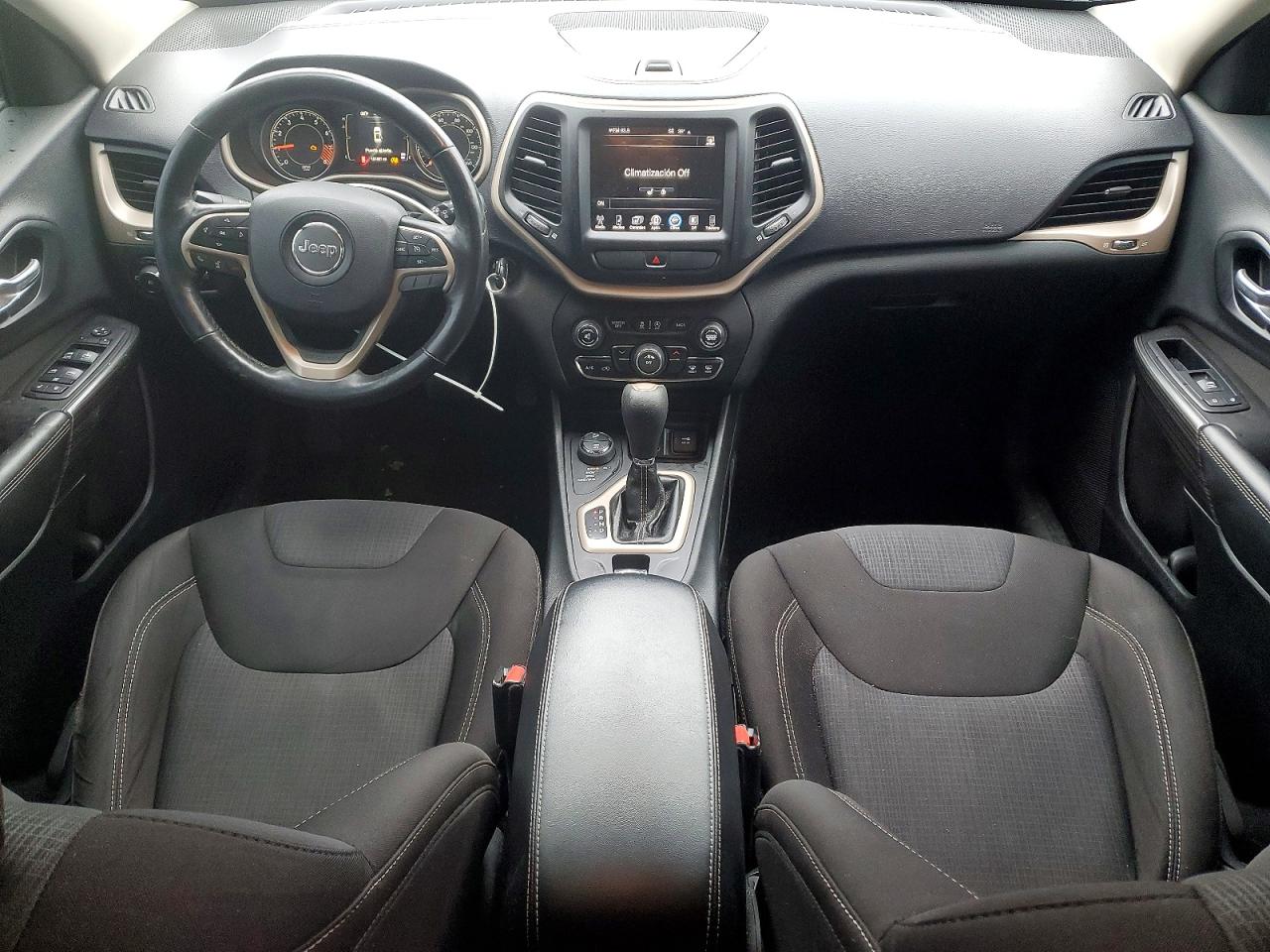 2015 JEEP CHEROKEE LATITUDE photo 8