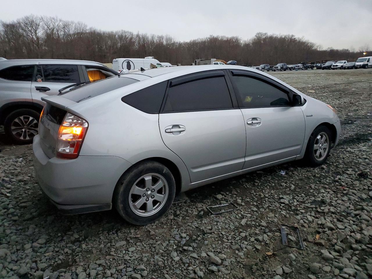 2008 TOYOTA PRIUS photo 3
