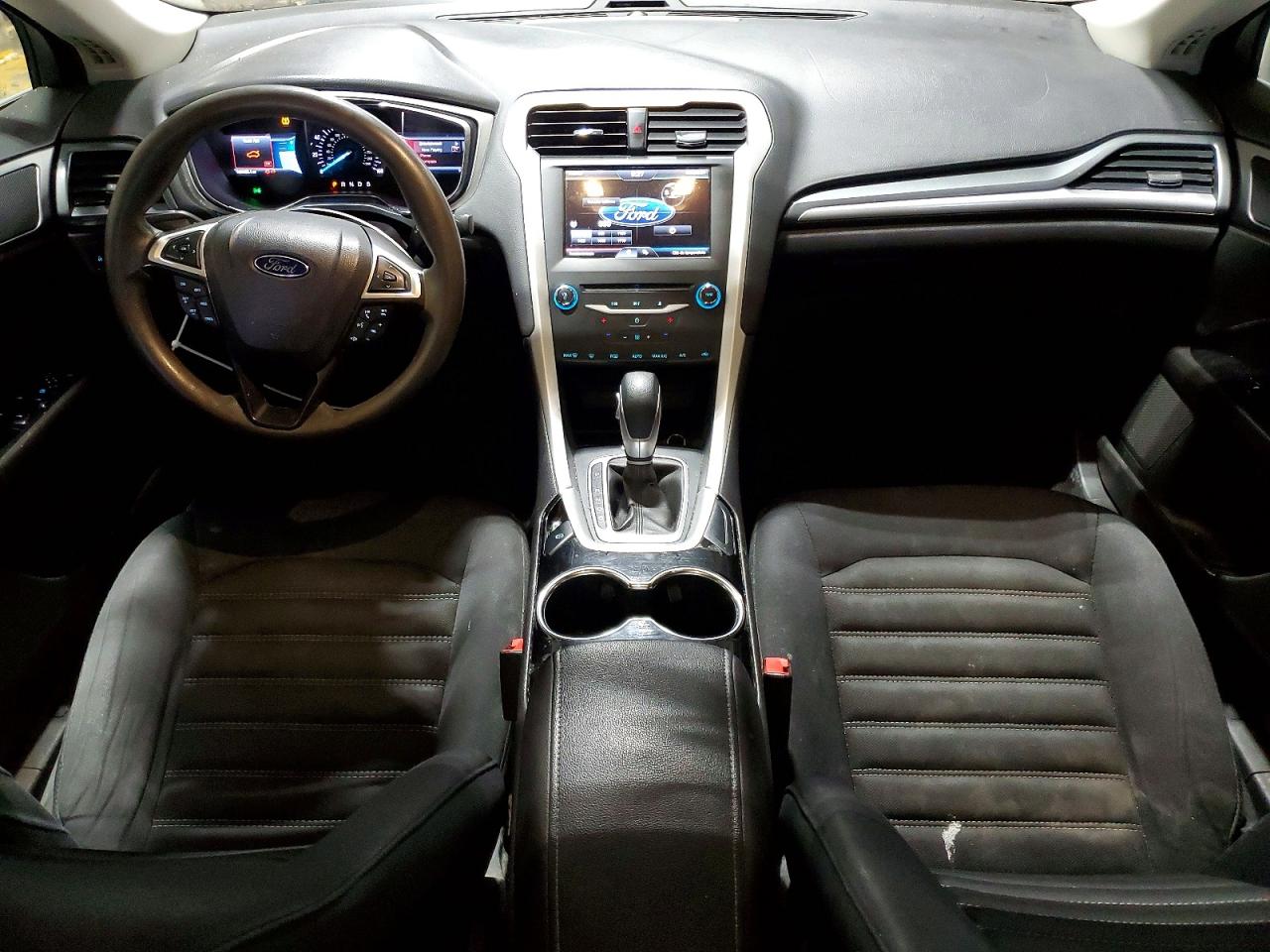 2014 FORD FUSION SE photo 8