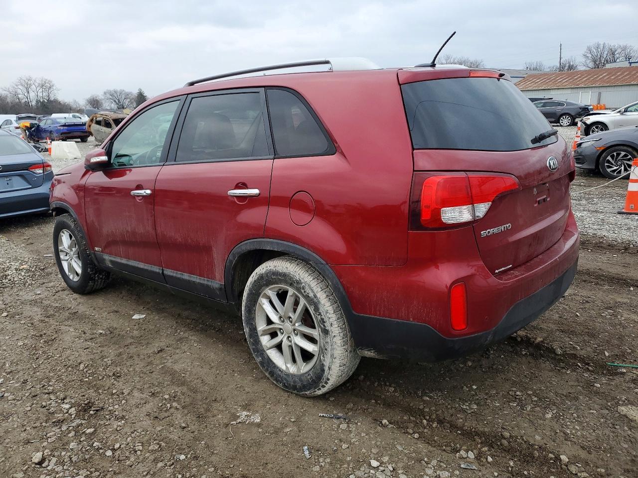 2014 KIA SORENTO LX photo 2