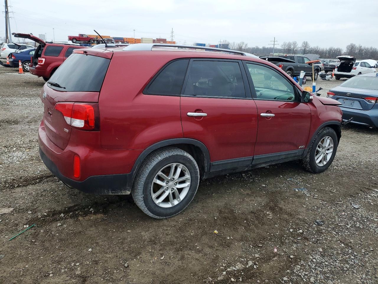 2014 KIA SORENTO LX photo 3