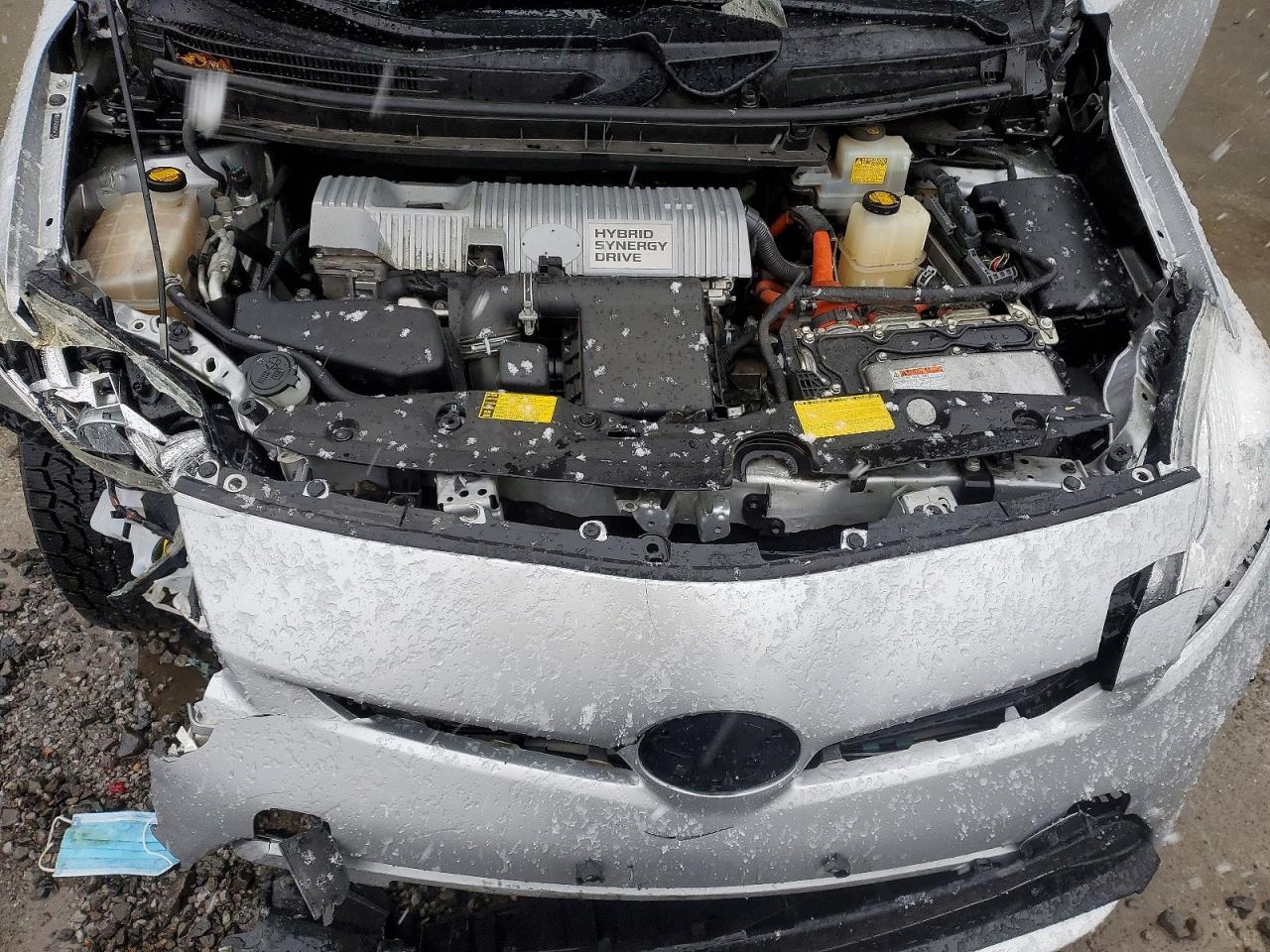 2012 TOYOTA PRIUS photo 12