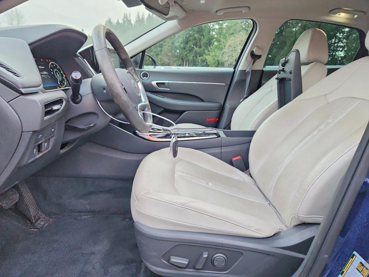 2020 HYUNDAI SONATA SEL photo 7