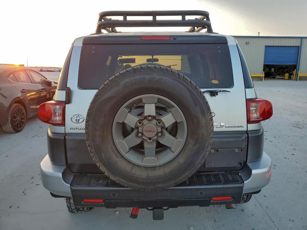 2007 TOYOTA FJ CRUISER photo 6