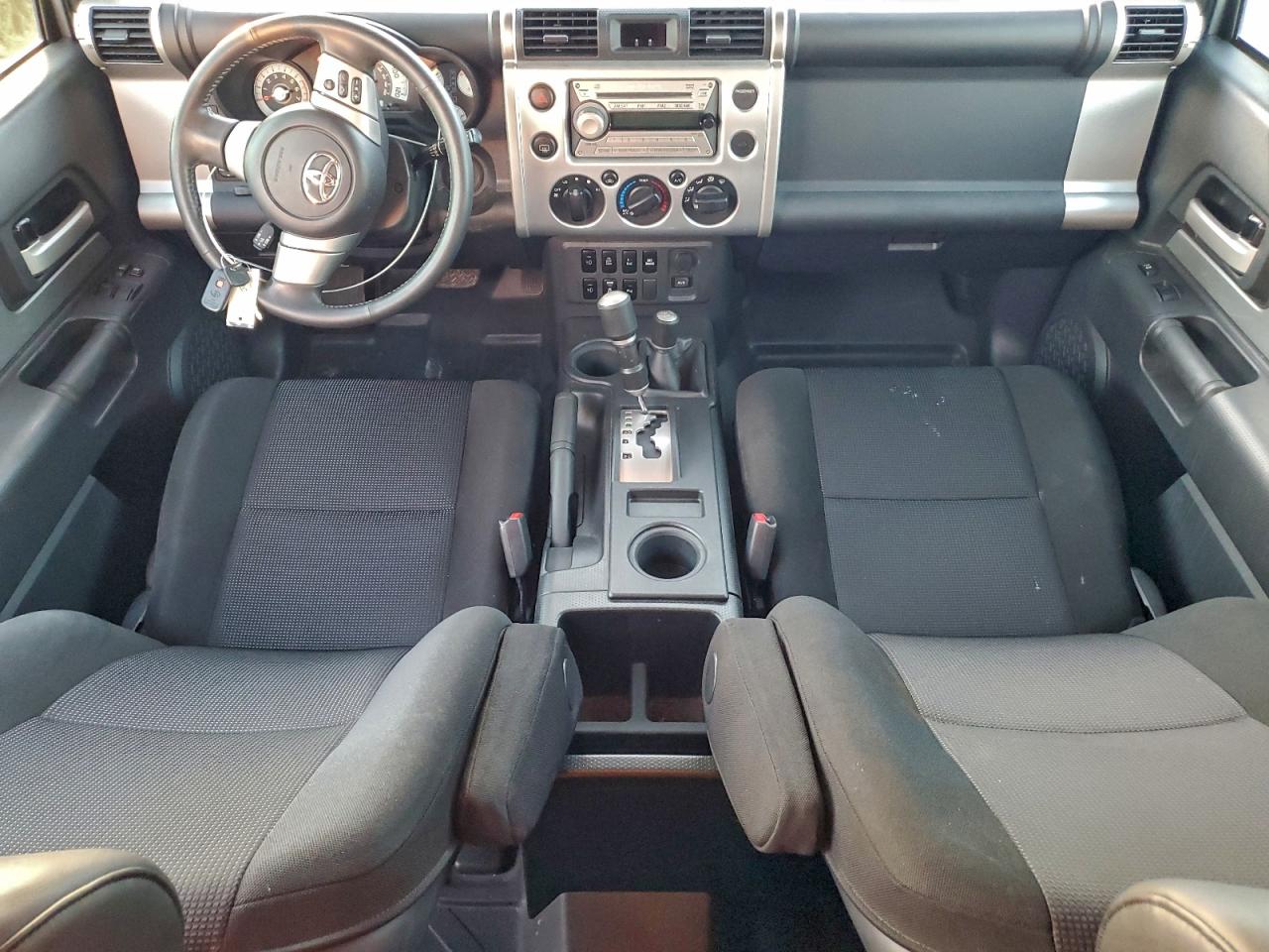 2007 TOYOTA FJ CRUISER photo 8