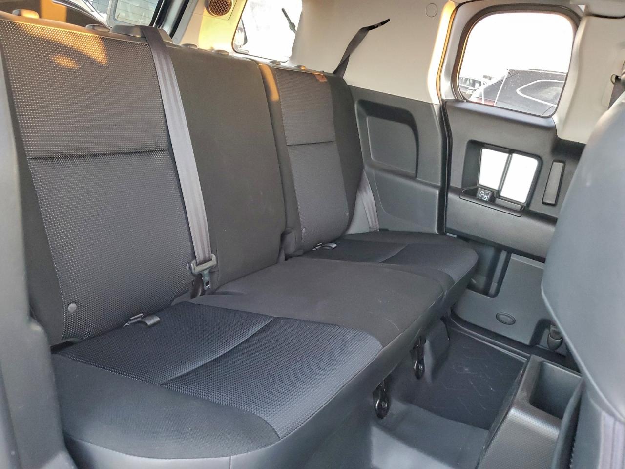 2007 TOYOTA FJ CRUISER photo 11