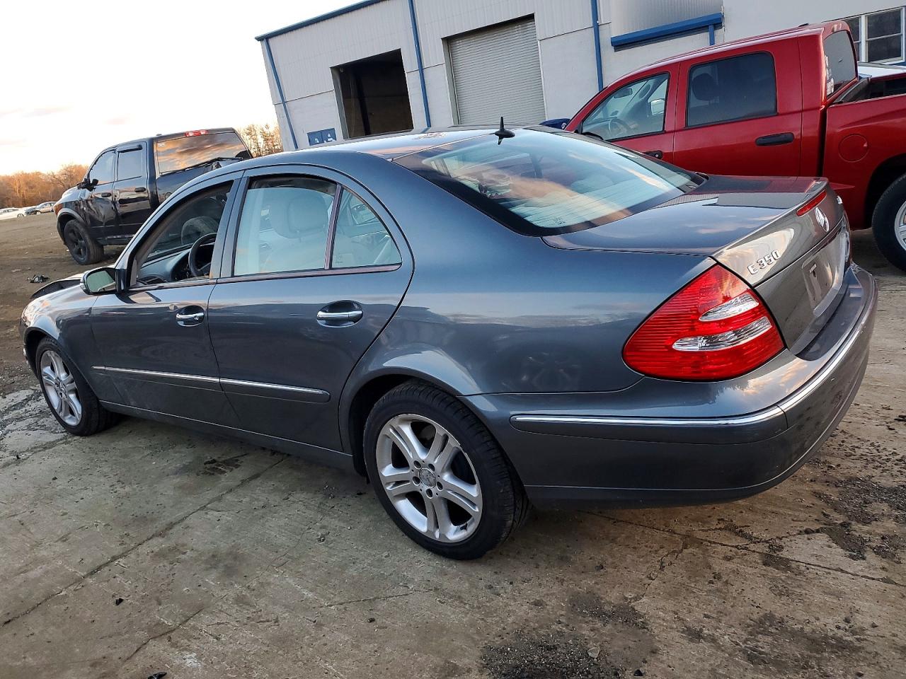 2006 MERCEDES-BENZ E 350 4MATIC photo 2