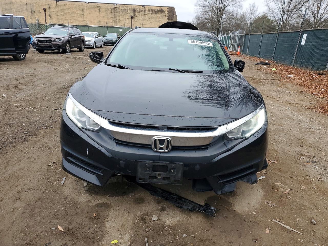 2017 HONDA CIVIC LX photo 5