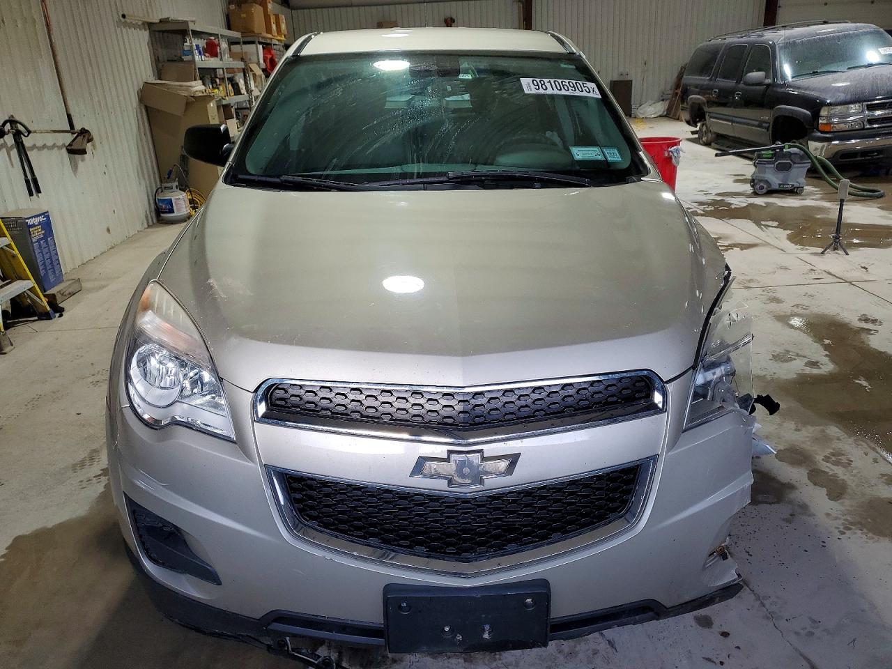 2014 CHEVROLET EQUINOX LS photo 5