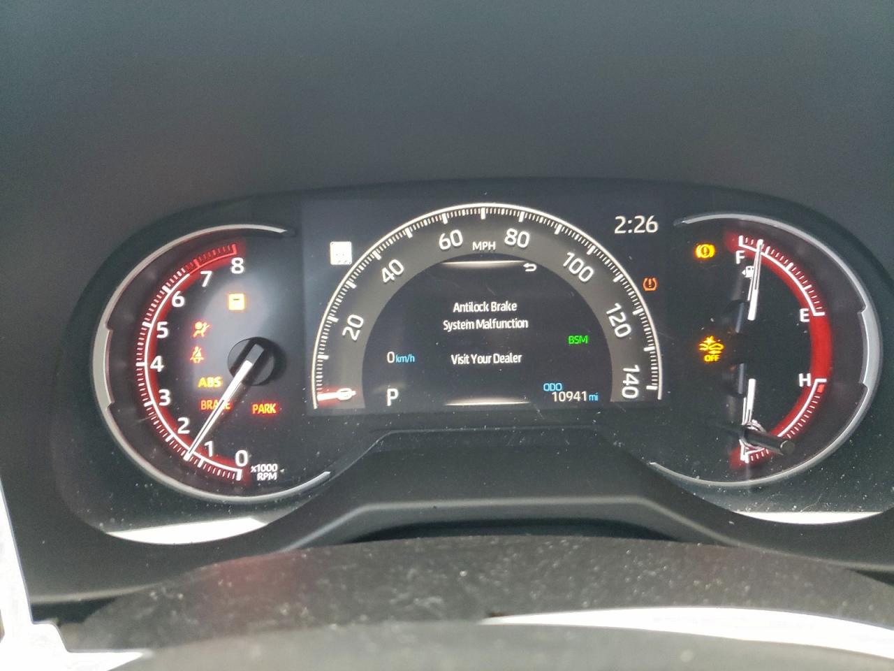 2024 TOYOTA RAV4 XLE PREMIUM photo 9