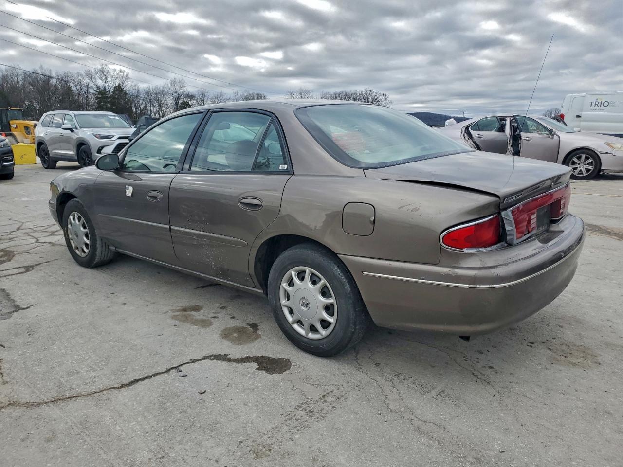2003 BUICK CENTURY CUSTOM photo 2